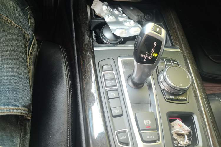 Used BMW X5 2018 xDrive28i Gear Lever