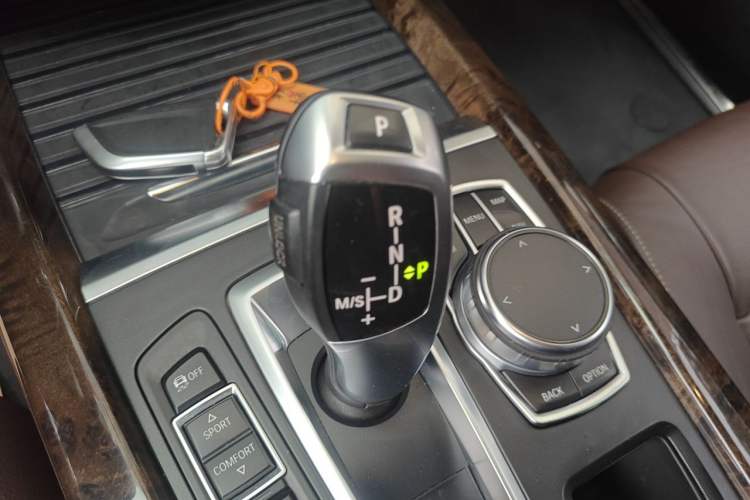 Used BMW X5 2018 xDrive28i Gear Lever