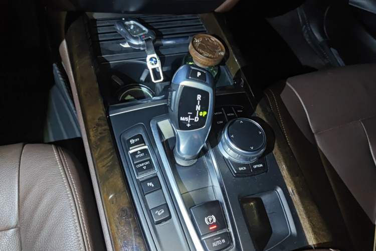 Used BMW X5 2018 xDrive28i Gear Lever