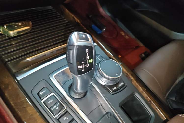 Used BMW X5 2018 xDrive28i Gear Lever