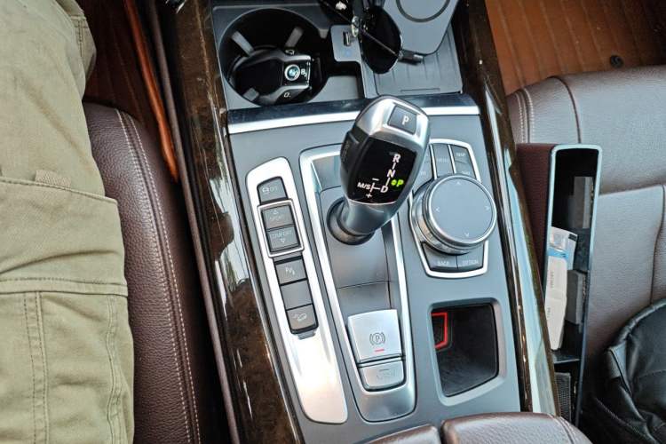 Used BMW X5 2018 xDrive28i Gear Lever