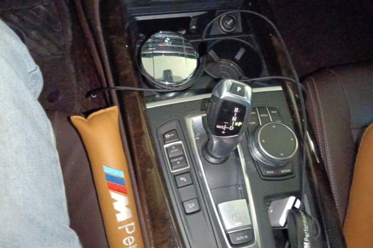Used BMW X5 2018 xDrive28i Gear Lever