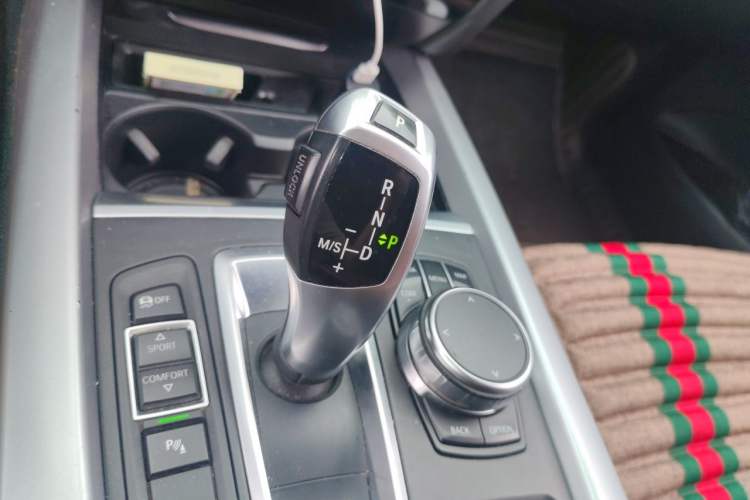 Used BMW X5  Gear Lever
