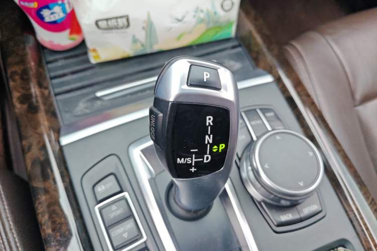 Used BMW X5 2018 xDrive28i Gear Lever