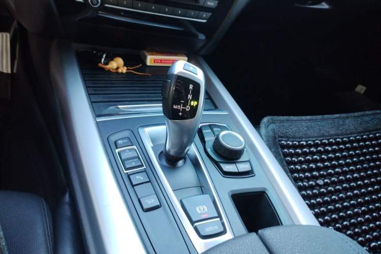 Used BMW X5  Gear Lever