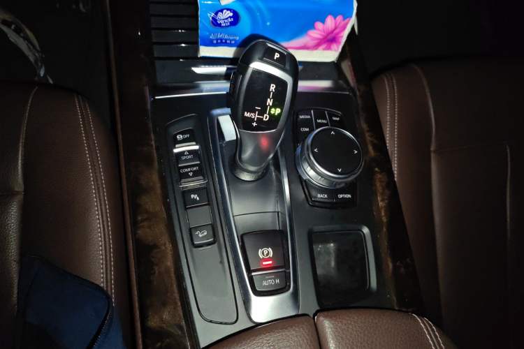 Used BMW X5 2018 xDrive28i Gear Lever