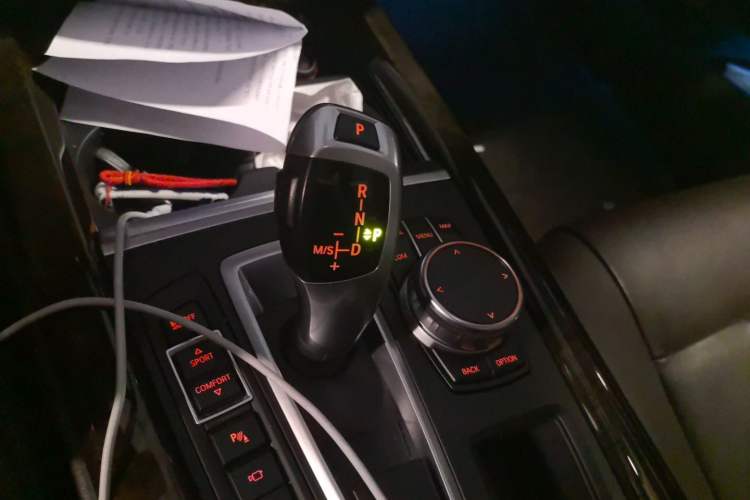 Used BMW X5 2018 xDrive35i Elegant Edition Gear Lever