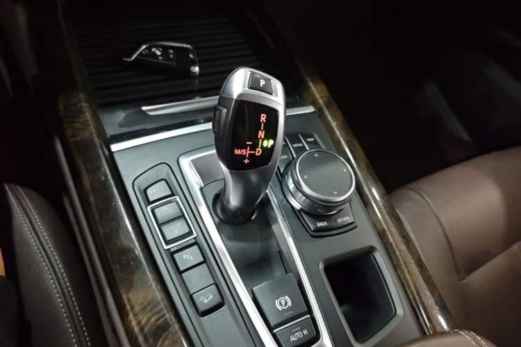 Used BMW X5 2018 xDrive28i Gear Lever