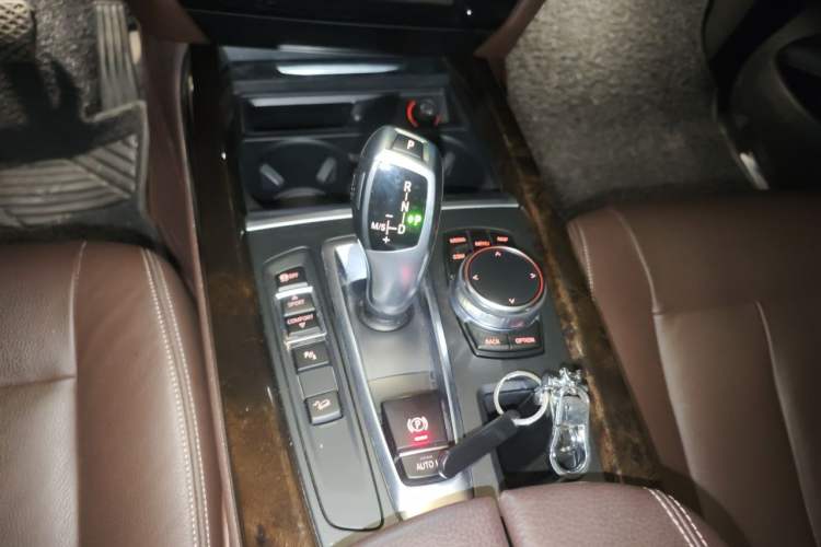 Used BMW X5 2018 xDrive28i Gear Lever