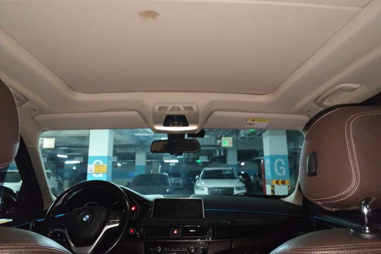 Used BMW X5 2018 xDrive28i Headliner
