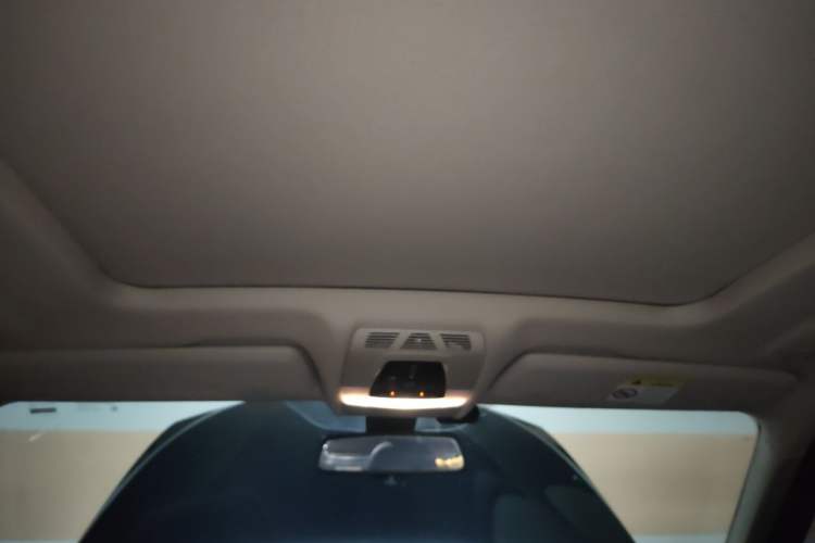 Used BMW X5 2018 xDrive28i Headliner