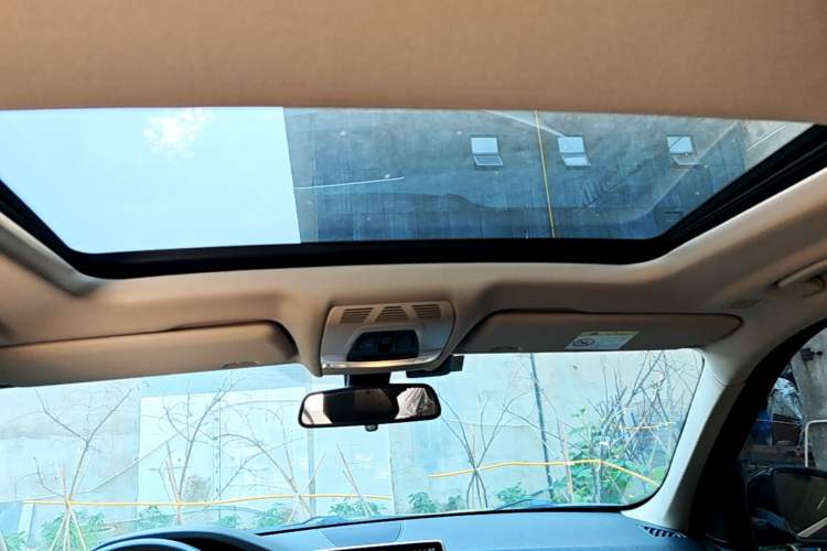Used BMW X5 2018 xDrive28i Headliner
