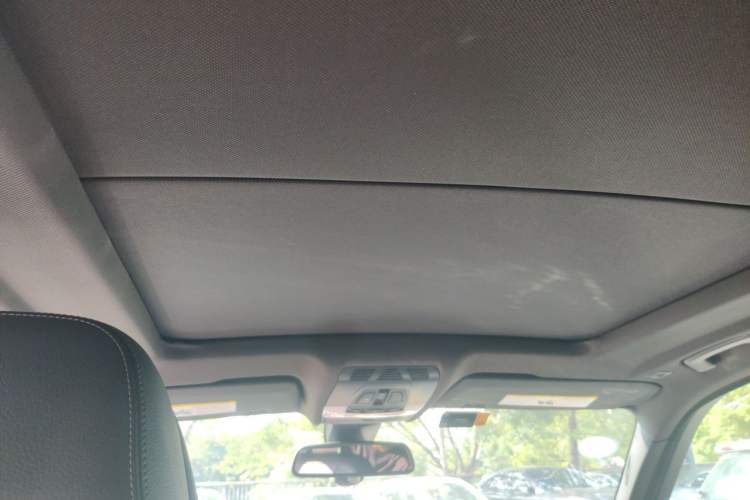 Used BMW X5  Headliner