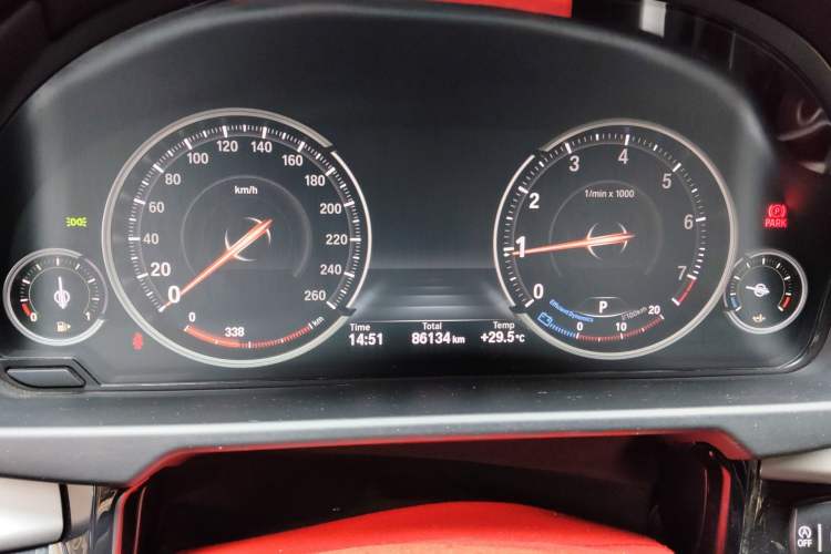 Used BMW X5 2018 xDrive35i Elegant Edition Instrument Cluster