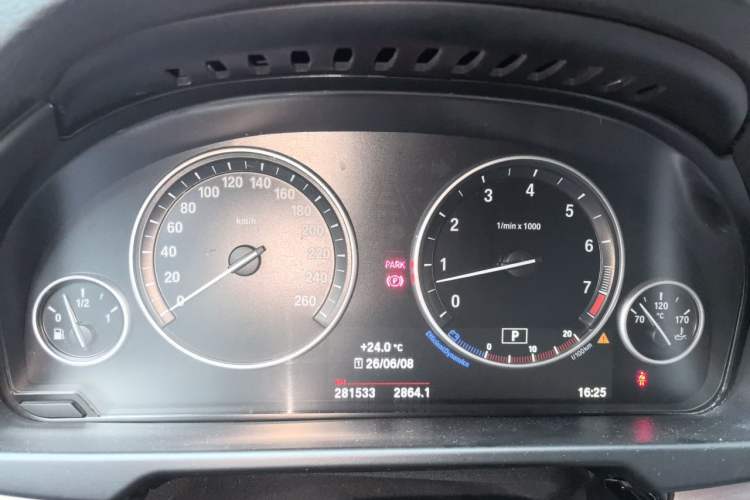 Used BMW X5 2018 xDrive35i Elegant Edition Instrument Cluster