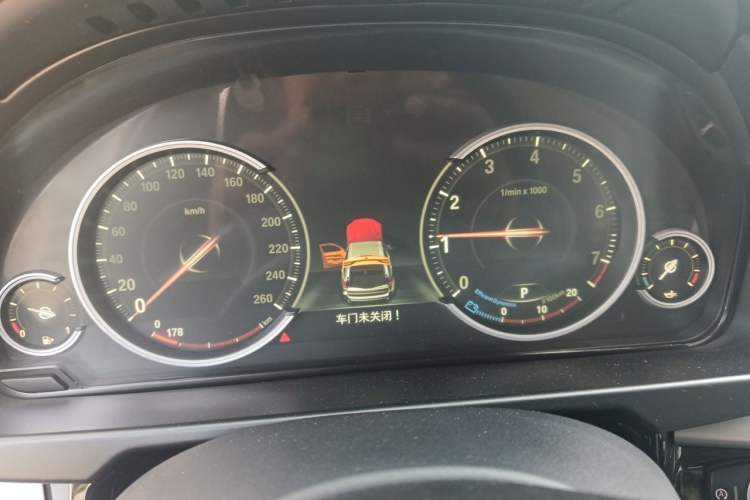 Used BMW X5 2018 xDrive35i Elegant Edition Instrument Cluster