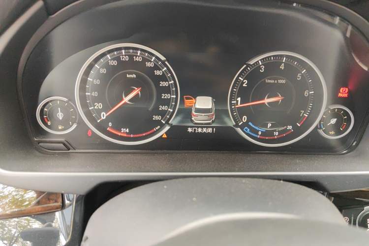 Used BMW X5 2018 xDrive28i Instrument Cluster