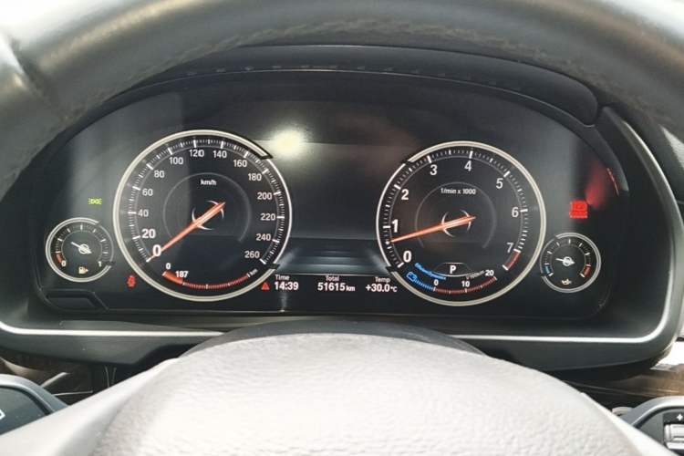 Used BMW X5 2018 xDrive35i Elegant Edition Instrument Cluster