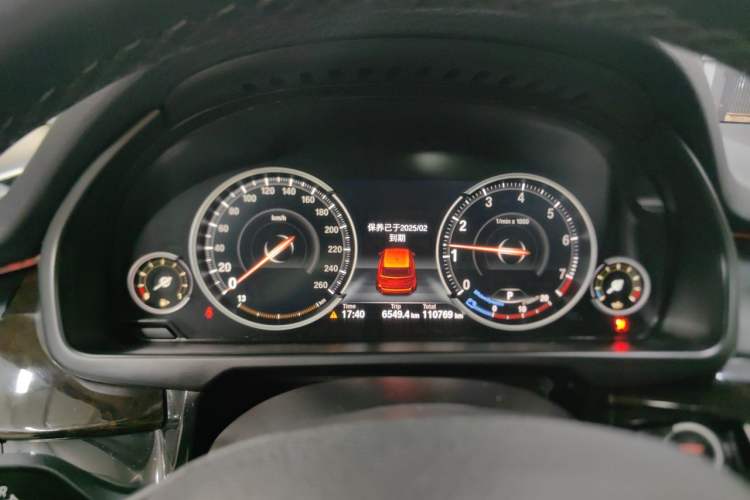 Used BMW X5 2018 xDrive35i Elegant Edition Instrument Cluster