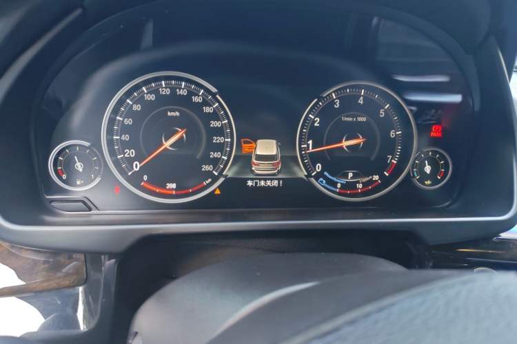Used BMW X5 2018 xDrive28i Instrument Cluster