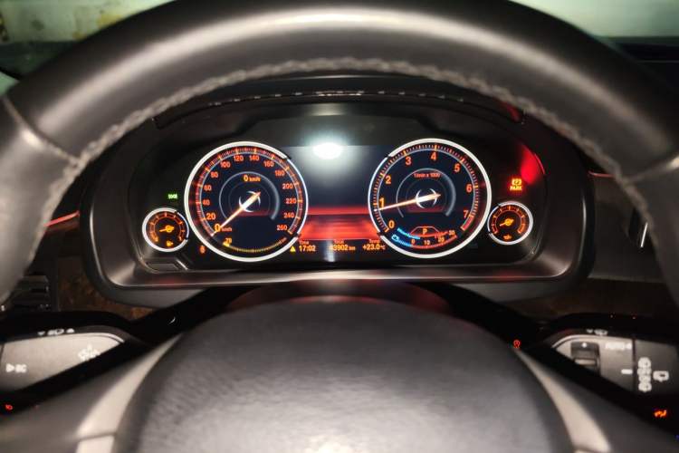 Used BMW X5 2018 xDrive28i Instrument Cluster
