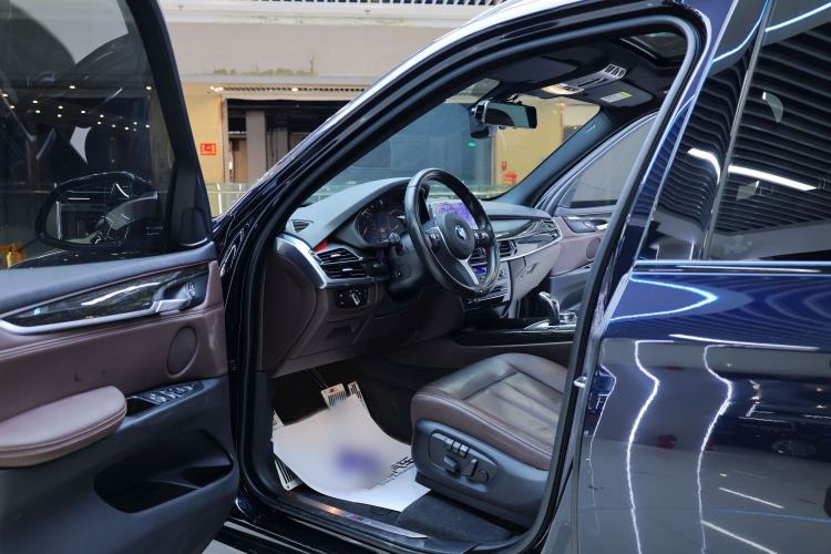 Used BMW X5 2018 xDrive35i M Sport Edition Interior 1