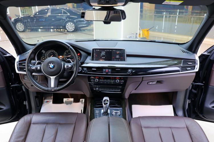 Used BMW X5 2018 xDrive35i M Sport Edition Interior 3