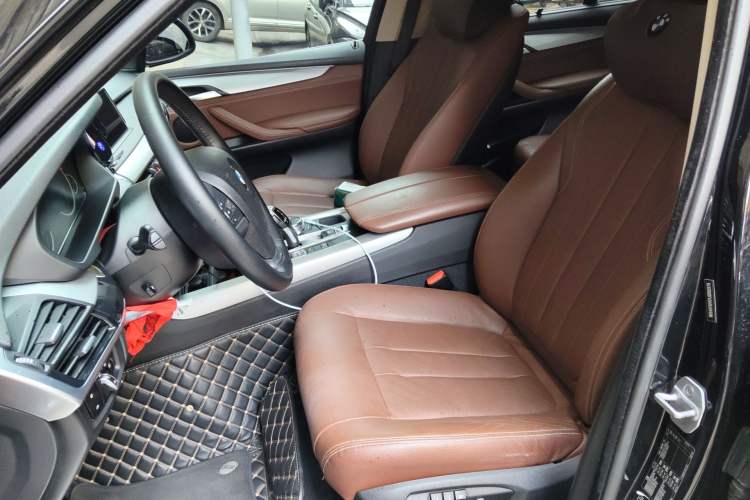 Used BMW X5 2018 xDrive35i Elegant Edition Left Front Seat