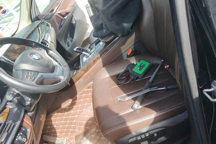 Used BMW X5 2018 xDrive28i Left Front Seat