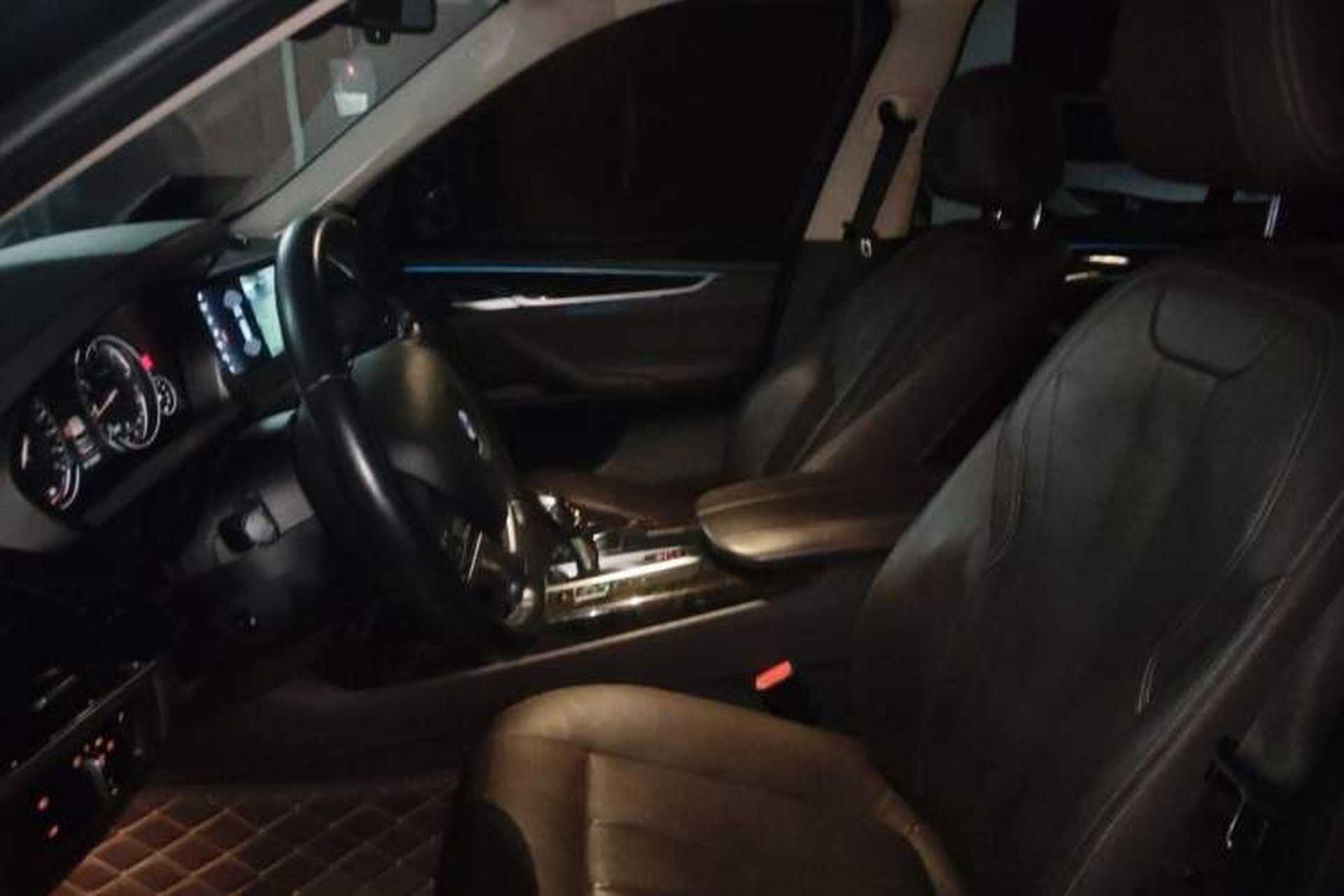 Used BMW X5 2018 xDrive28i Left Front Seat