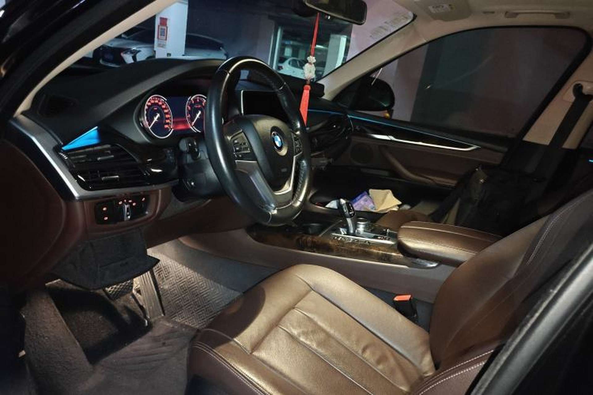 Used BMW X5 2018 xDrive28i Left Front Seat