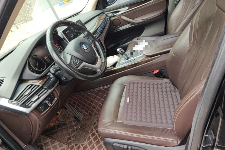 Used BMW X5 2018 xDrive28i Left Front Seat