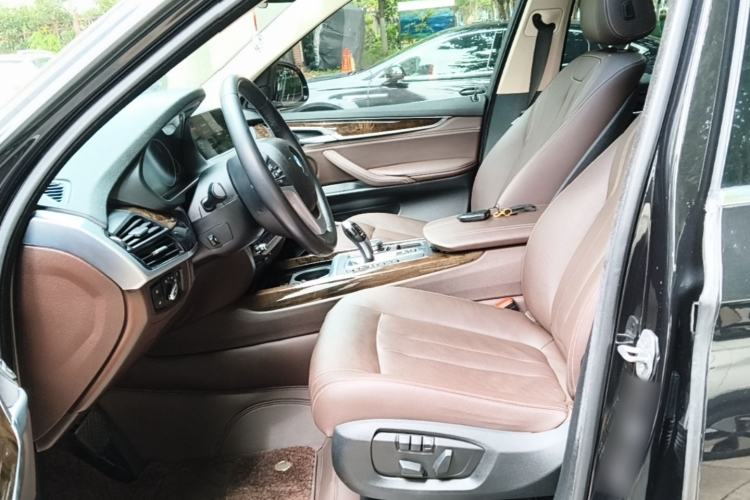 Used BMW X5 2018 xDrive35i Elegant Edition Left Front Seat