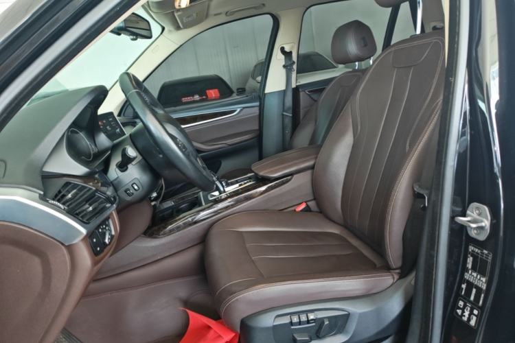 Used BMW X5 2018 xDrive28i Left Front Seat