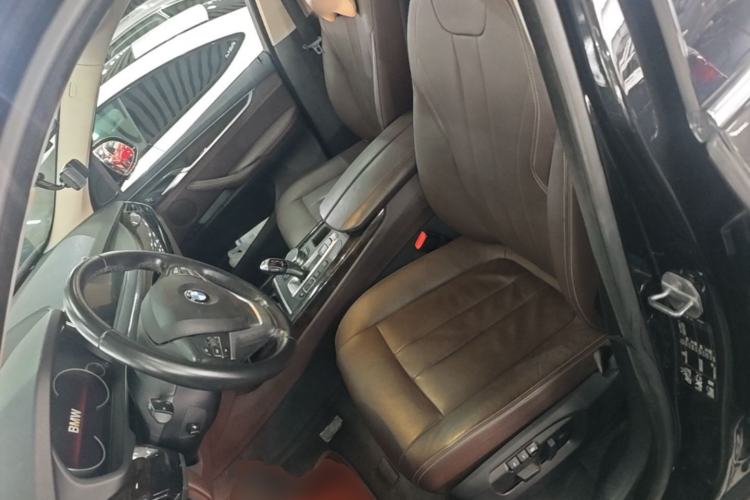 Used BMW X5 2018 xDrive28i Left Front Seat