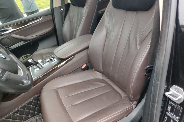 Used BMW X5 2018 xDrive28i Left Front Seat