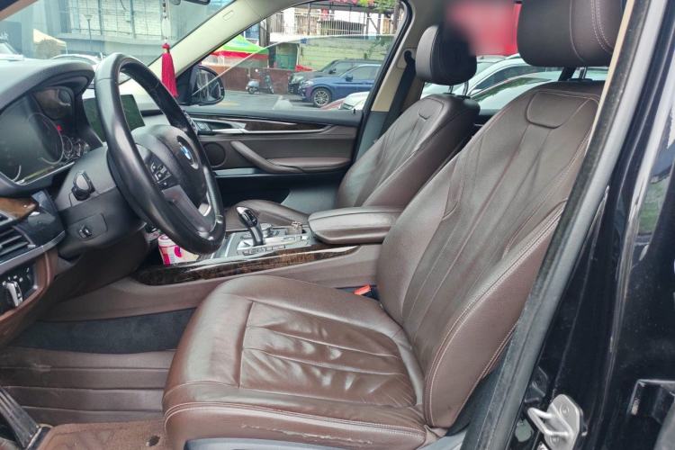 Used BMW X5 2018 xDrive28i Left Front Seat