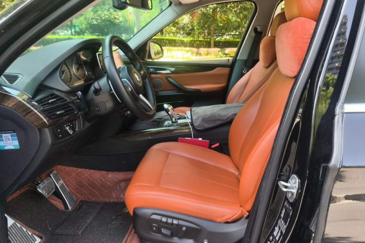 Used BMW X5  Left Front Seat