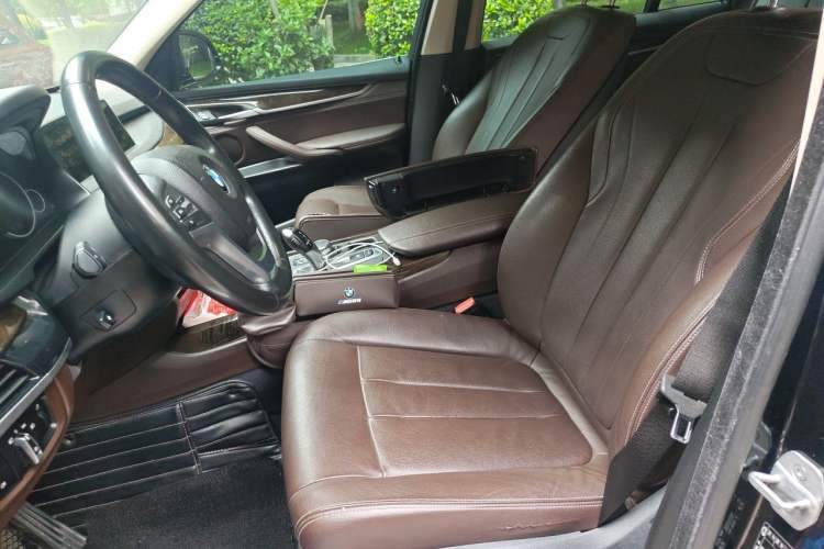 Used BMW X5 2018 xDrive28i Left Front Seat