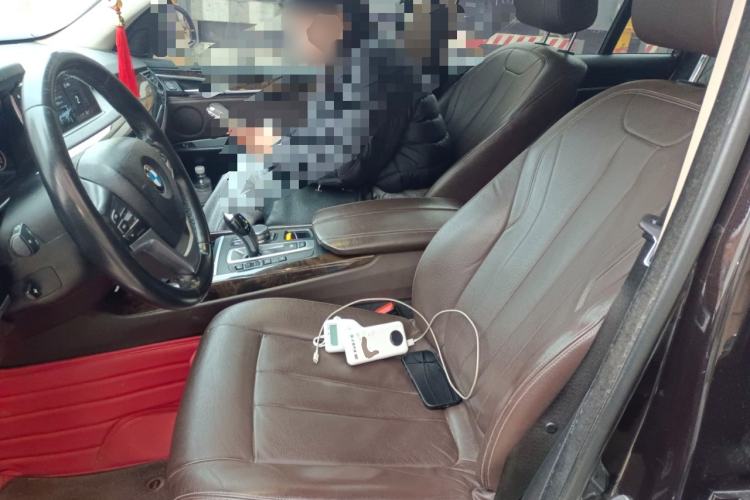 Used BMW X5 2018 xDrive28i Left Front Seat