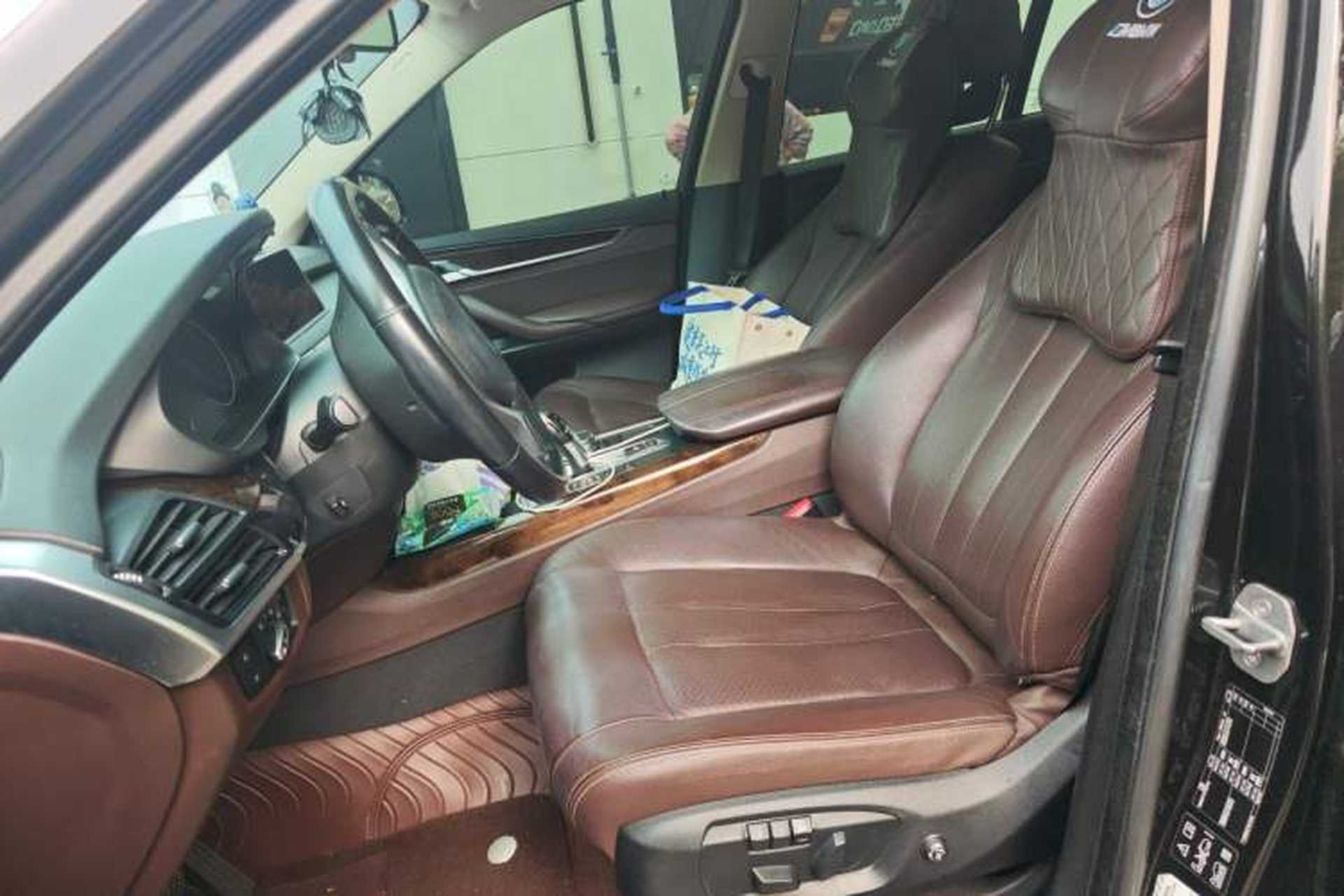 Used BMW X5 2018 xDrive28i Left Front Seat
