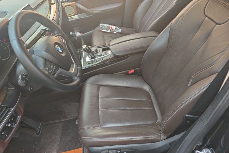Used BMW X5 2018 xDrive28i Left Front Seat