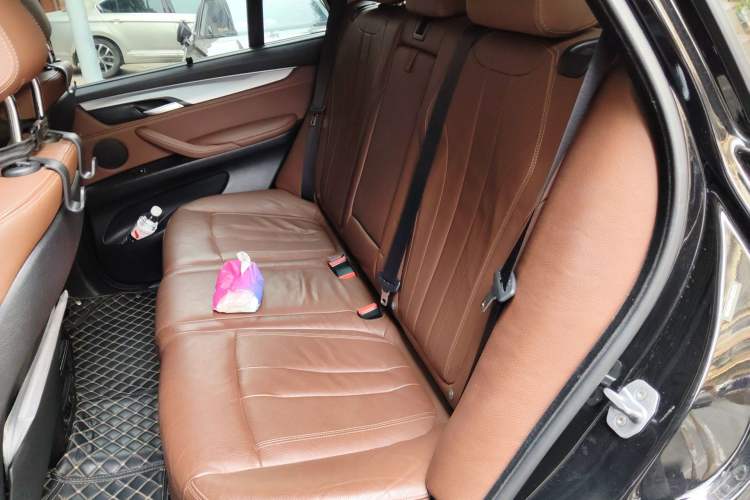 Used BMW X5 2018 xDrive35i Elegant Edition Left Rear Seat