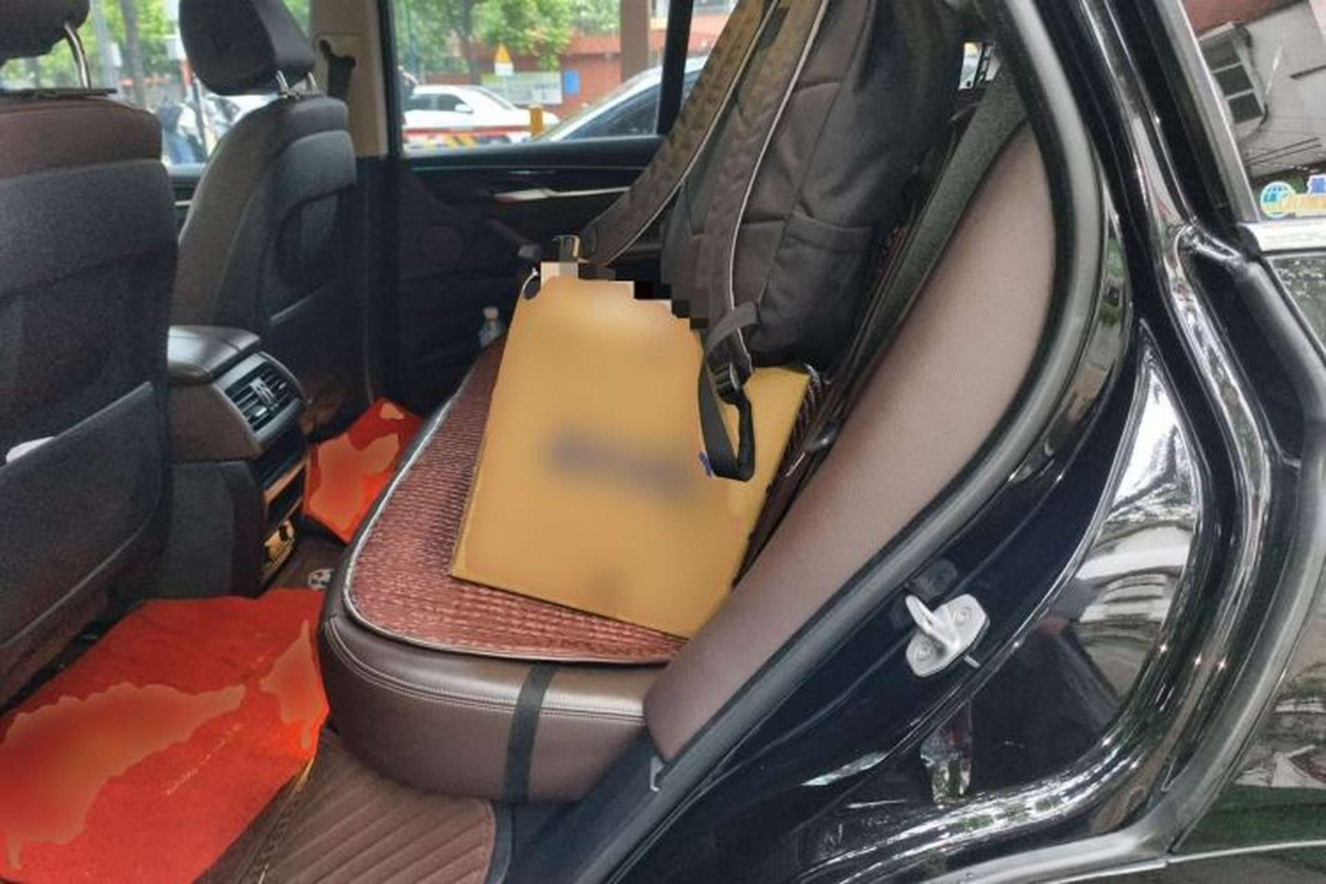 Used BMW X5 2018 xDrive28i Left Rear Seat