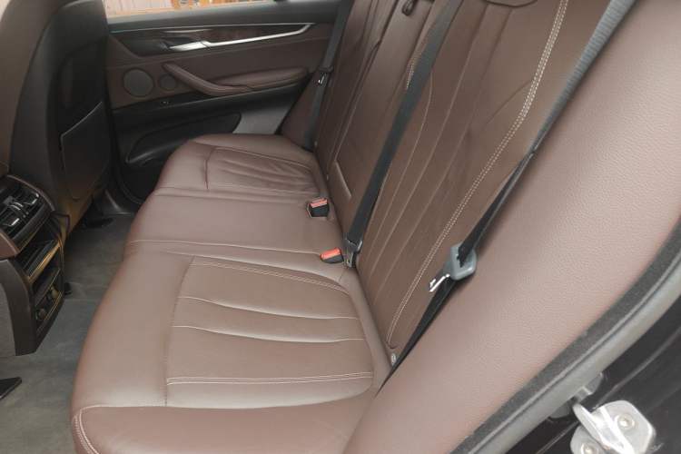 Used BMW X5 2018 xDrive28i Left Rear Seat