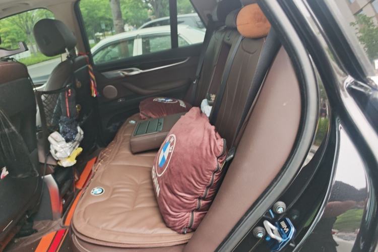 Used BMW X5 2018 xDrive35i Elegant Edition Left Rear Seat