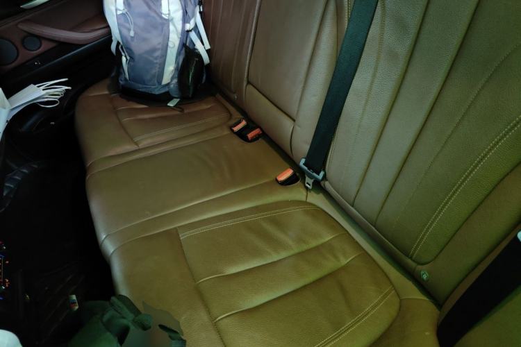 Used BMW X5  Left Rear Seat