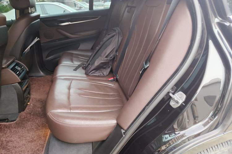 Used BMW X5 2018 xDrive28i Left Rear Seat