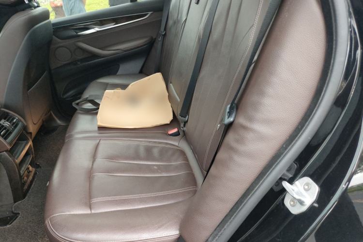 Used BMW X5 2018 xDrive28i Left Rear Seat