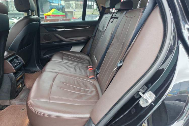 Used BMW X5 2018 xDrive28i Left Rear Seat